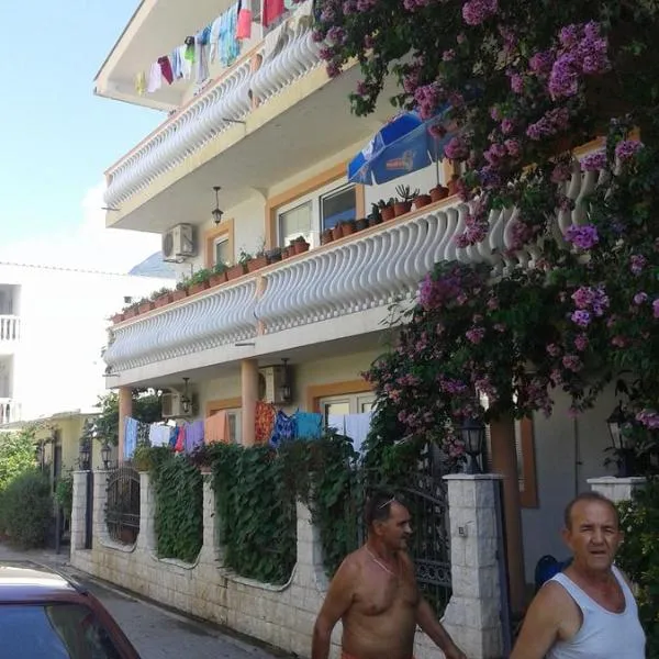 Apartmani Lalo Jankovic, hotel in Sutomore