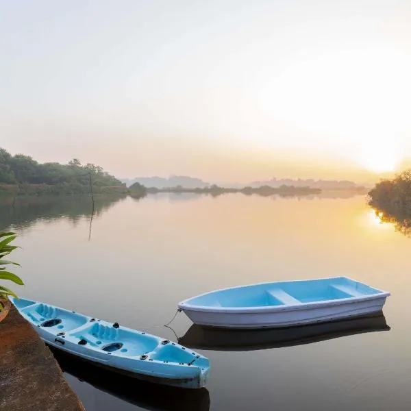 Mercure Goa Devaaya Resort, hotel u gradu Stara Goa