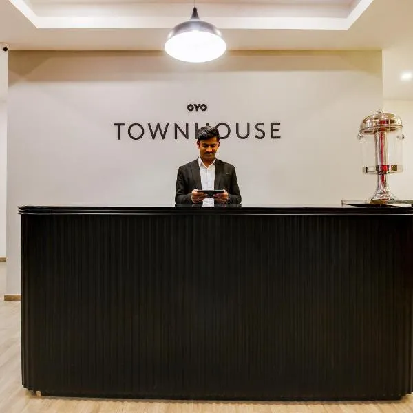 Super townhouse moosapet Rcc Prime, ξενοδοχείο στο Χιντεραμπάντ