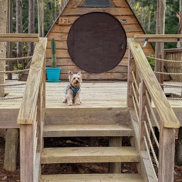 Glamping Eluney Bucalemu, מלון בParedones