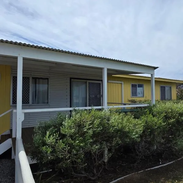 Jurien Bay View Bungalows Jetty View 5, hotel in Jurien Bay