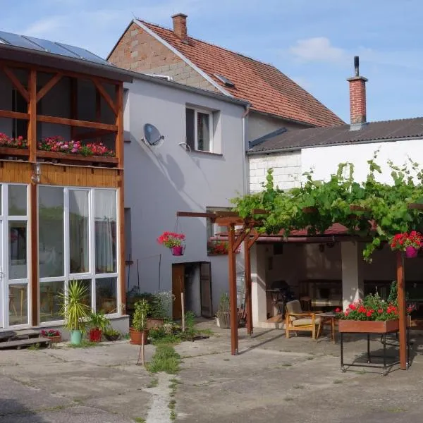 Gasthaus Helena, hotel Fertőmeggyesen