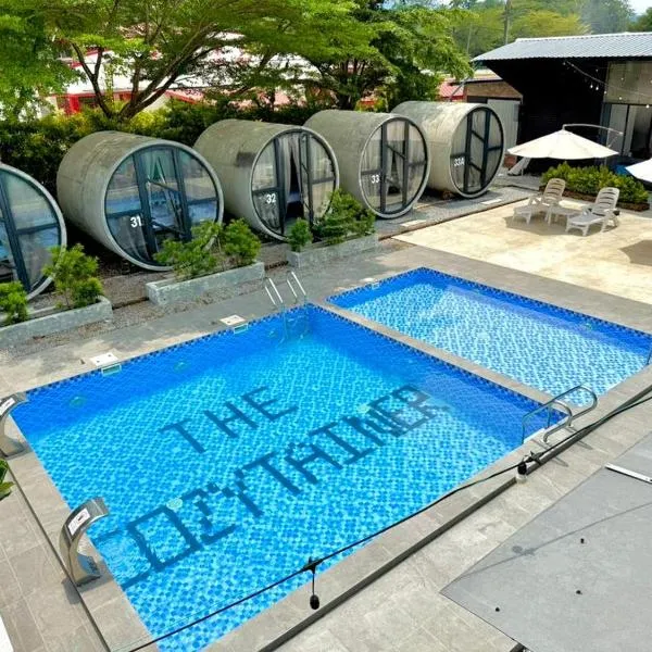 The Cozytainer, hotel in Taiping