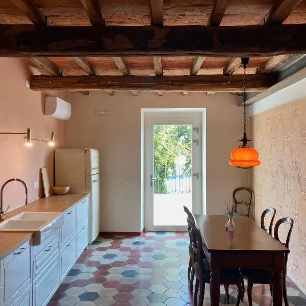 Bacialupo Foresteria, hotel in Montecalvo Versiggia