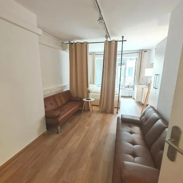 Munich Premium Guesthouse-2, hotel en Múnich