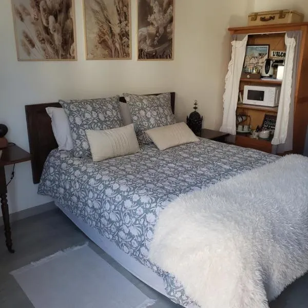 Chez Didier et vero, hotel in Houville-la-Branche