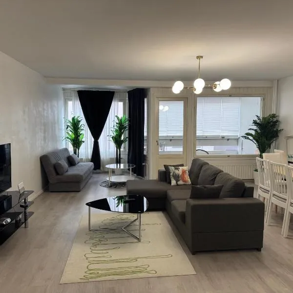 Spacious apartment in the center of Turku, Hotel in Turku