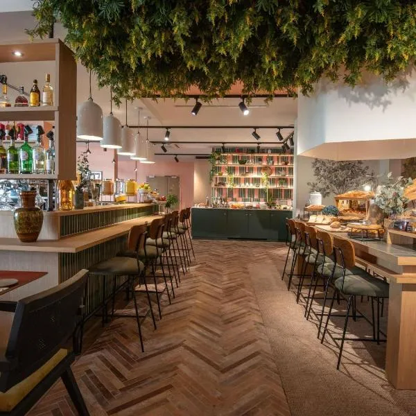 Novotel Nice Aéroport Cap 3000, Hotel in Saint-Laurent-du-Var