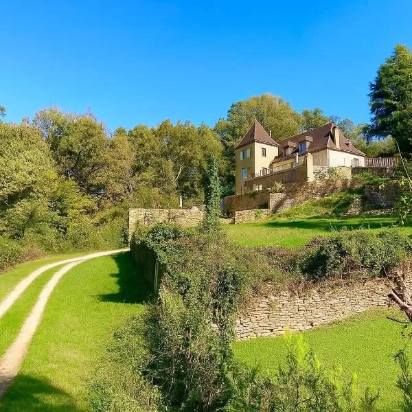 Gîte Le Vélo Bleu - Airco & Parking, hotel a Sarlat-la-Canéda