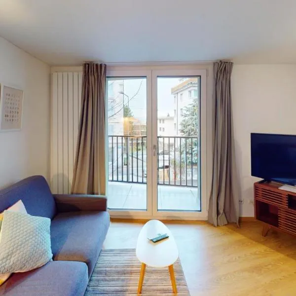 Fresh and Bright 1-Bedroom Centre Apartment - AL11, hotel v destinácii Lausanne