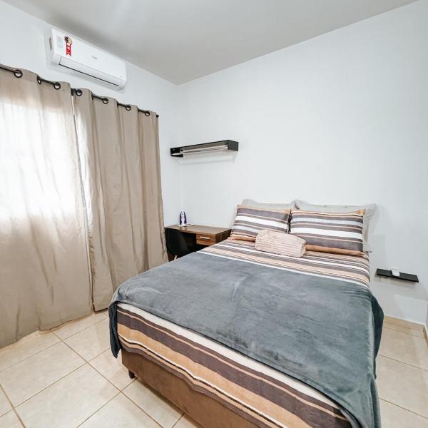 Apto Térreo | Ótima localização | Com Ar condicionado | 5 camas - Foto 2