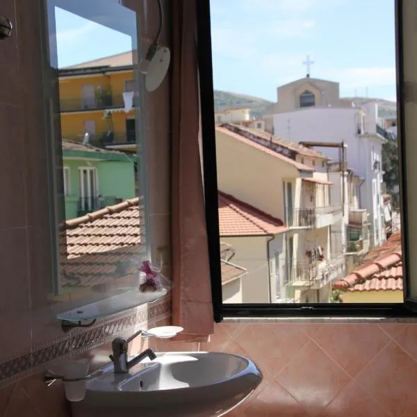 Casa vacanze alby, hotel din Battipaglia