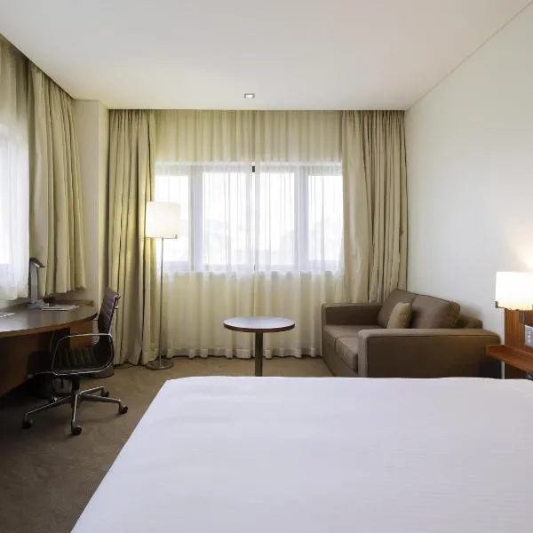 Novotel Canberra – hotel w mieście Canberra
