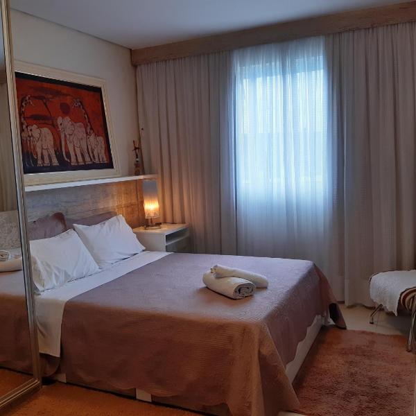 Flat particular Saint Moritz próximo à Esplanada - Foto 2