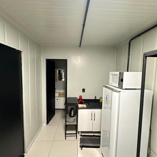Loft c/ Ar no Centro (2 camas) - Foto 4