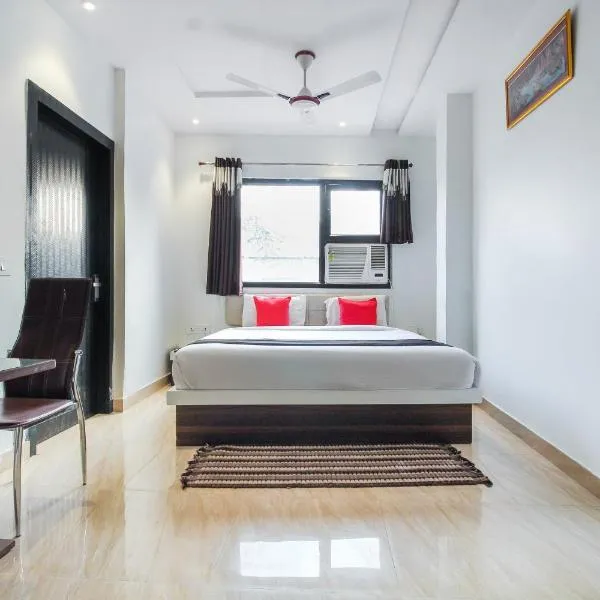 Hotel O Jalsa, ξενοδοχείο σε Tājganj