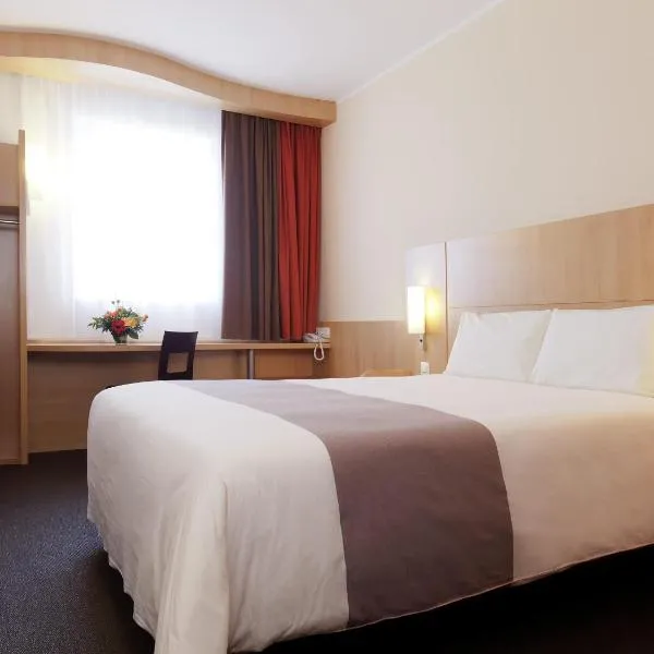 Ibis Bata, hotell i Bata