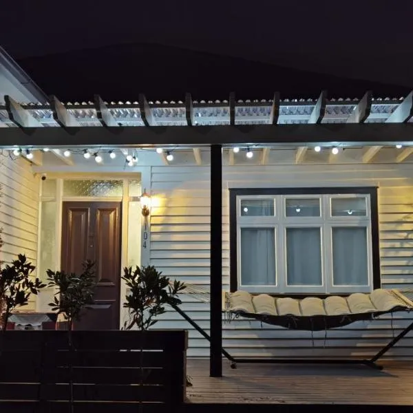 Beautiful villa near everything!, ξενοδοχείο σε Christchurch