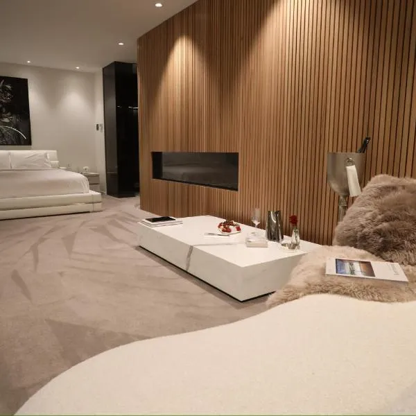 Amarè Beachside Luxury, hotel in Turners Beach