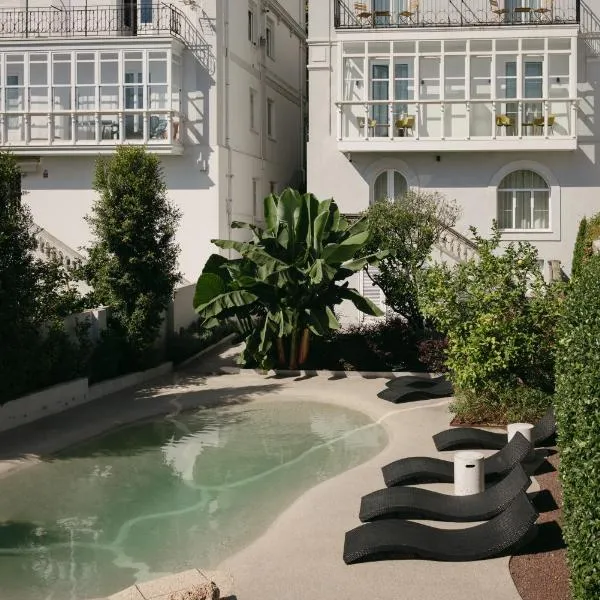 Sercotel El Balcón de la Bahía Suites, hotel v destinaci Santander