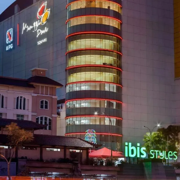 Ibis Styles Jakarta Mangga Dua Square, hotel in Jakarta