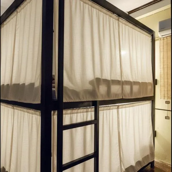 Non Pakse One Cup Hostel, ξενοδοχείο σε Pakse