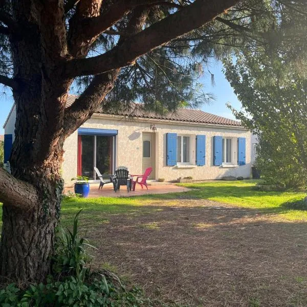 Maison Cosy Retour de plage, hotel en Saint-Laurent-de-la-Prée