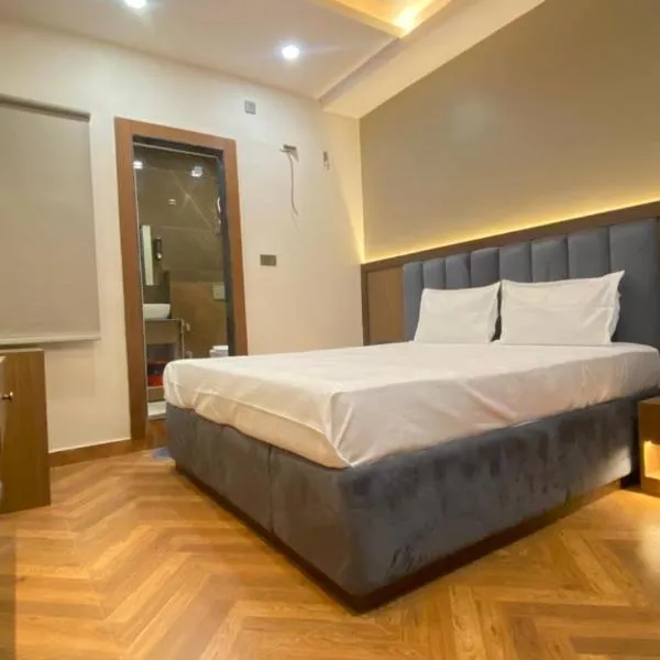 Hotel Kanhaiya Palace, hotel in Ayodhya