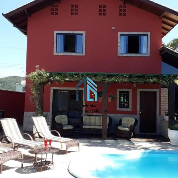 Casa com piscina ingleses 0181