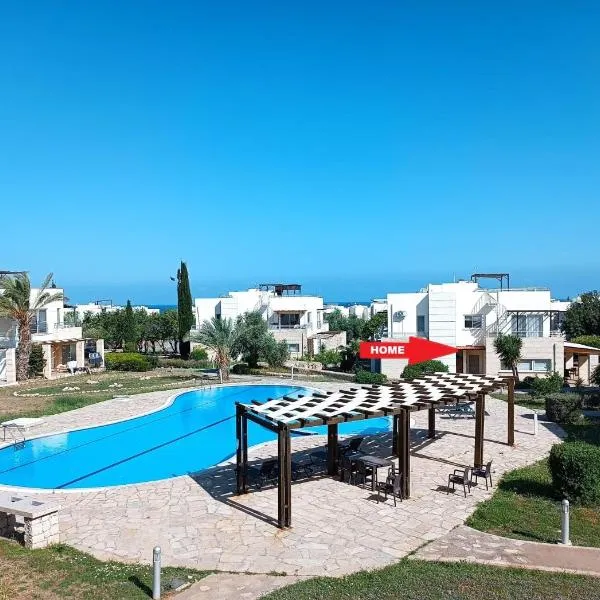 Kyrenia Turtle Village Sea Villa with Garden, hôtel à Kyrenia