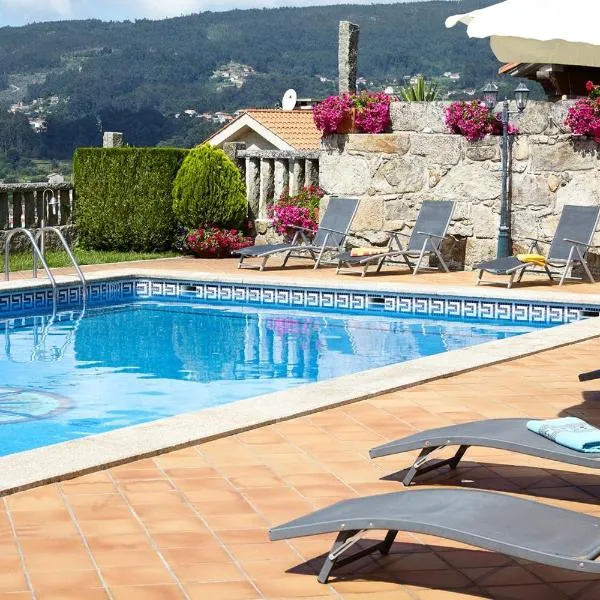 Hotel Liñares, hotel v destinácii Poio