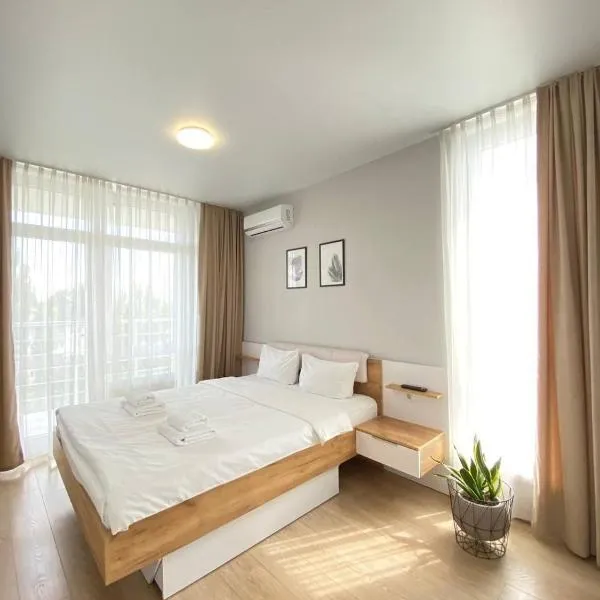Nyvky Like Home - Good Apartment 50 з балконом, hotel v Kyjevě