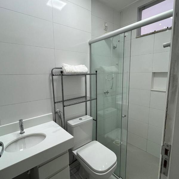 Lindíssima Casa, em condomínio ! - Foto 3