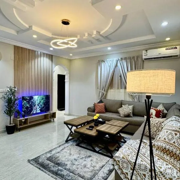 Rest home, хотел в Табук