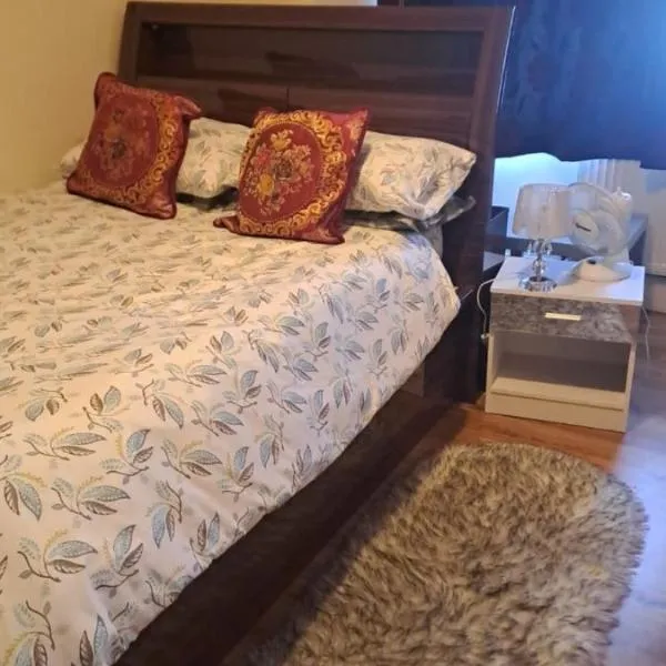 Beautiful home feeling, hotel v destinaci Croydon