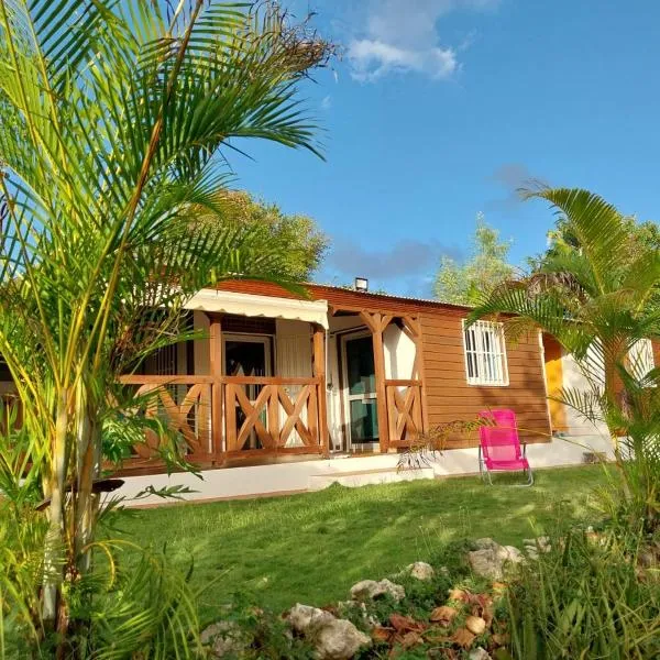 Bungalow Nature Plage Surf Helleux, hotel sa Sainte-Anne