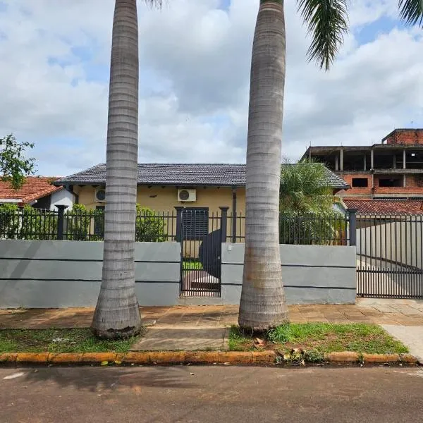 MH Hostel, hotel i Encarnación