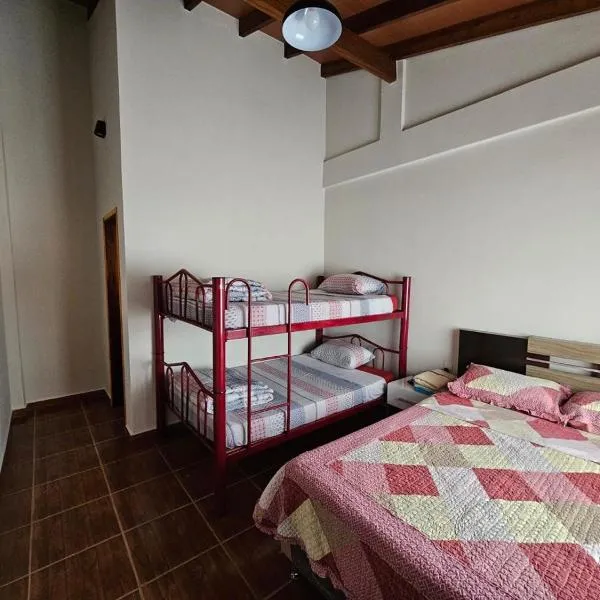 MH Hostel, hotel a Encarnación