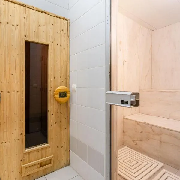 Hotel La Fontaine, hotel en Esmoriz