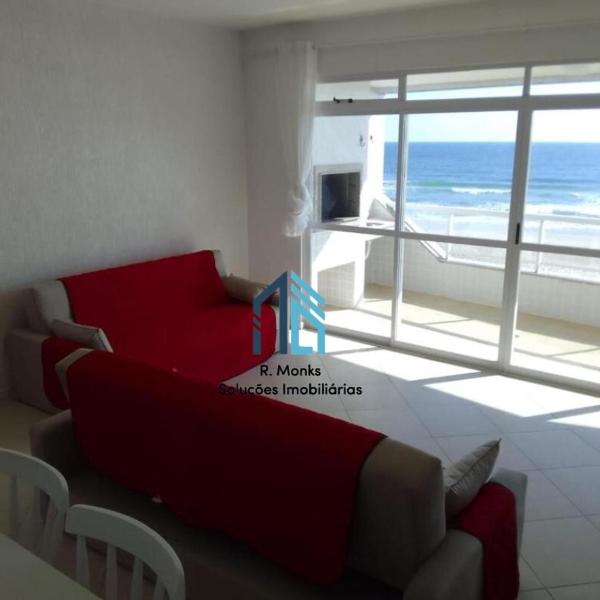 Apartamento frente ao mar 0189