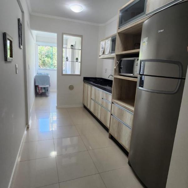 Apartamento uma quadra da praia - Foto 4