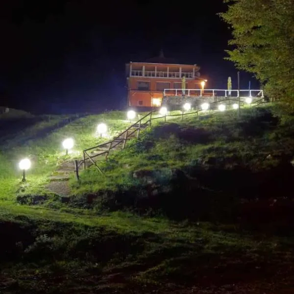 Cabana Cerbu, hotel in Bozovici