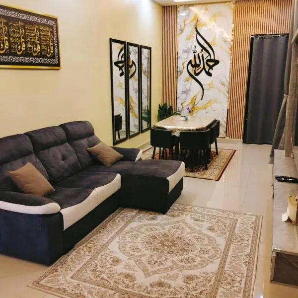 Putera homestay, hotel v destinaci Juasseh
