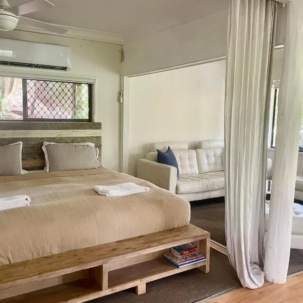 Gin's Rainforest stay -pet friendly, hotel en Mount Tamborine