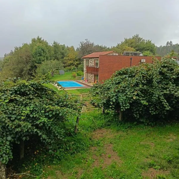 Quinta do Fortunato-Casa dos Caseiros-Minho, Viana do Castelo, Meixedo-Turismo rural, hotel in Viana do Castelo