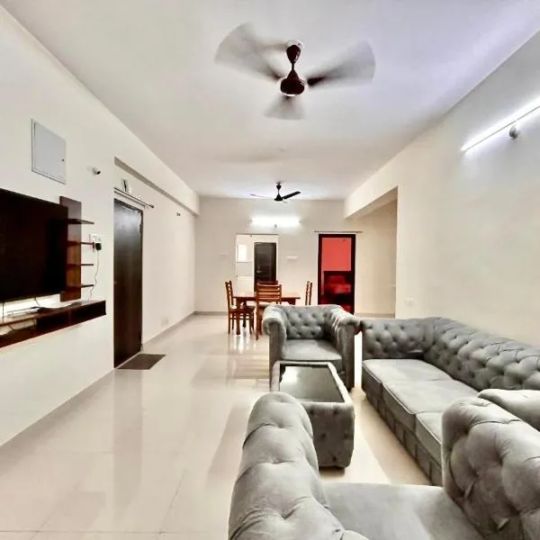 Mee Homes Madhapur Family Stay Fully Furnished 2 BHK Premium Flats 302, ξενοδοχείο στο Χιντεραμπάντ