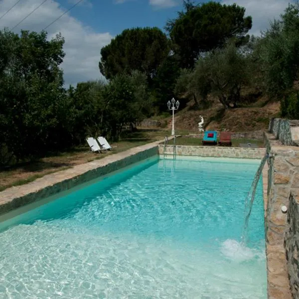 Agriturismo La Grotta, hotel en San Giuliano Terme