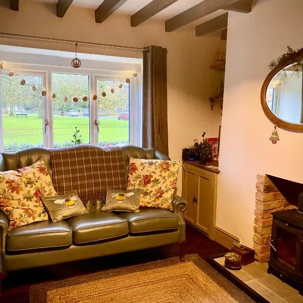 Relaxing Cottage Escape - Pub - Fire - King Size Bed, hotel v destinaci Newton Aycliffe