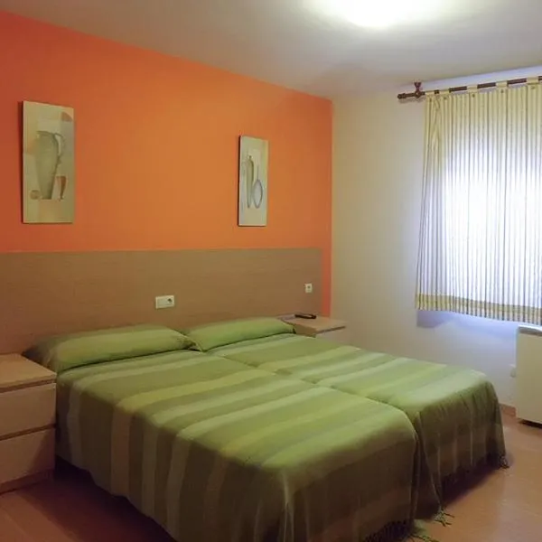 Hostal Caracas, hotel en Lalín