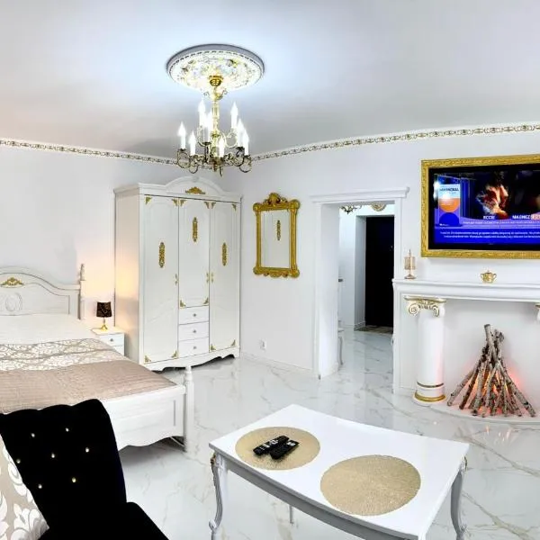 Apartament Królewski، فندق في غنيزنو